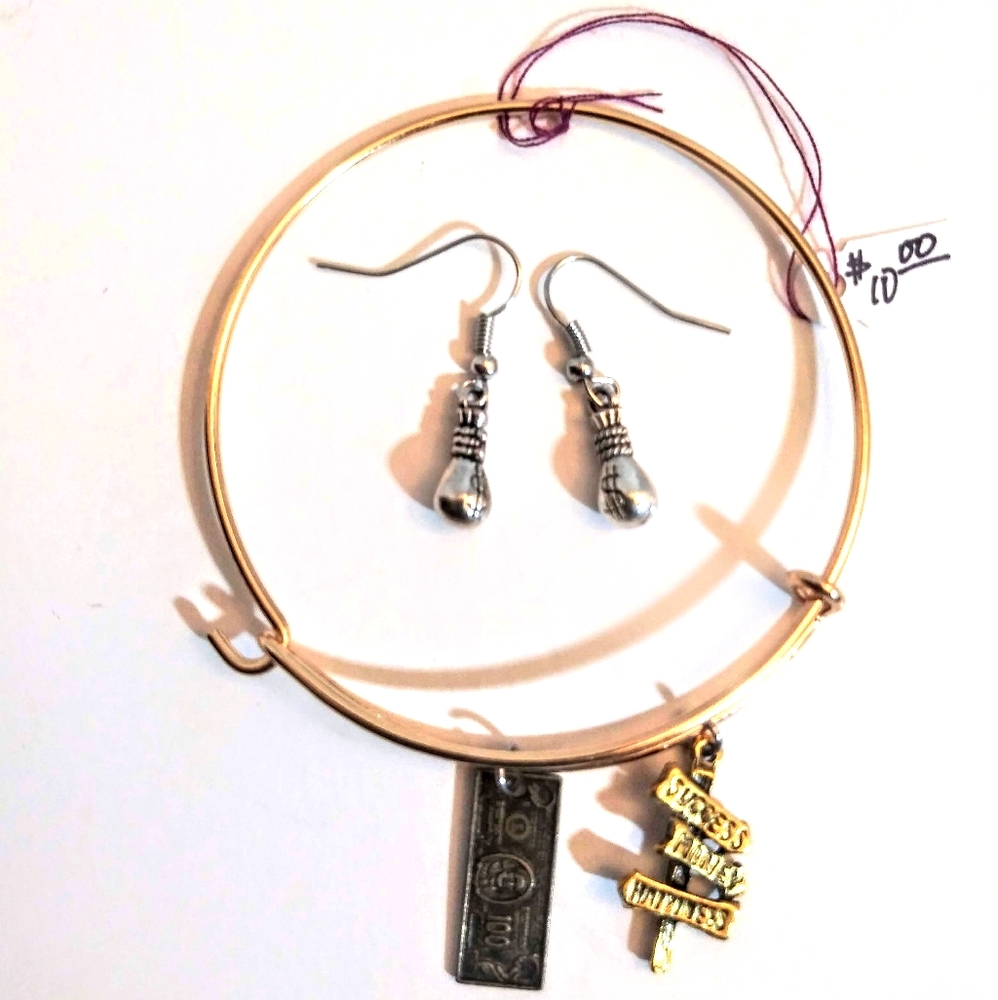NWT 3 Pairs of Earrings and a Bracelet